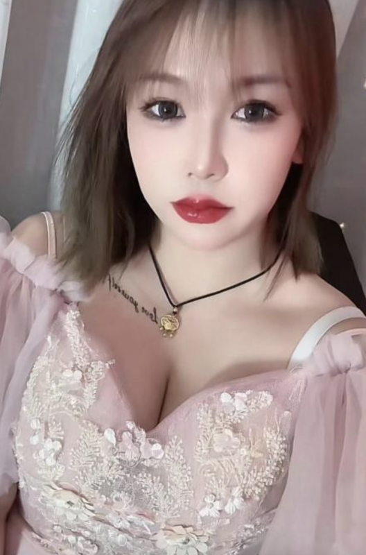 沈河美乳小骚货